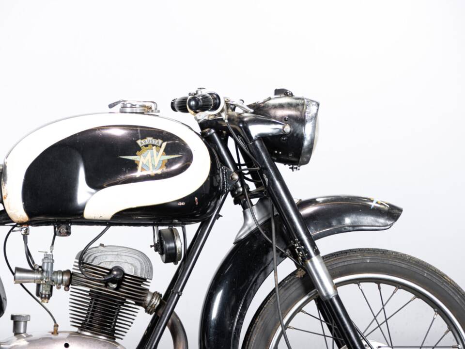 Bild 37/50 von MV Agusta 125 TR (1958)