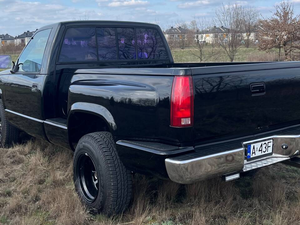 Image 14/23 of Chevrolet C1500 (1991)