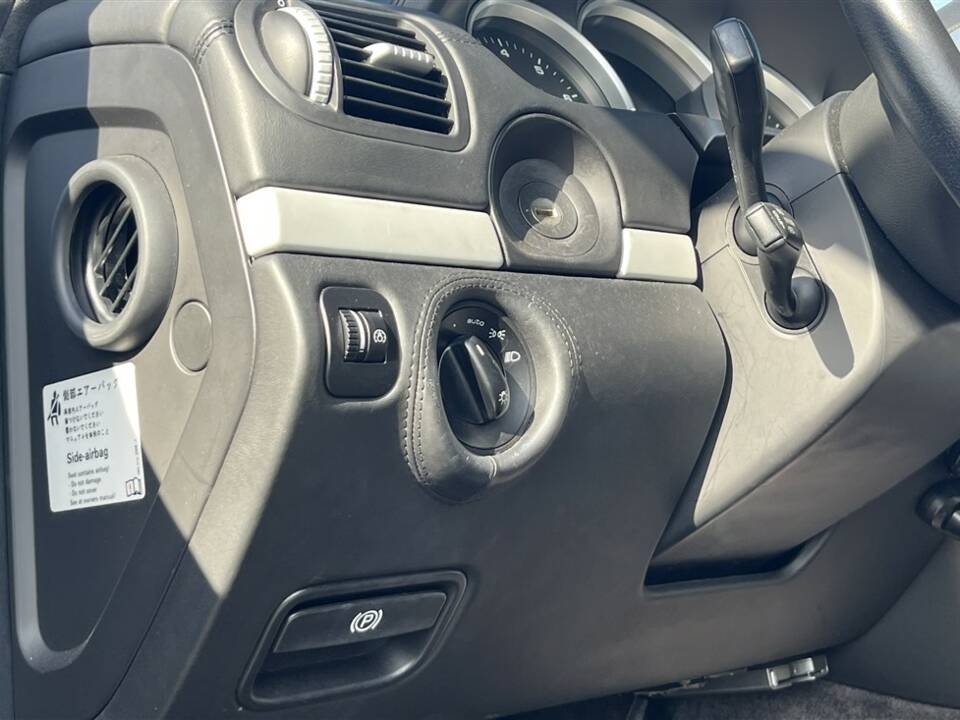 Immagine 10/30 di Porsche Cayenne Turbo (2007)