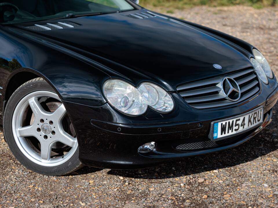 Image 16/50 of Mercedes-Benz SL 350 (2004)