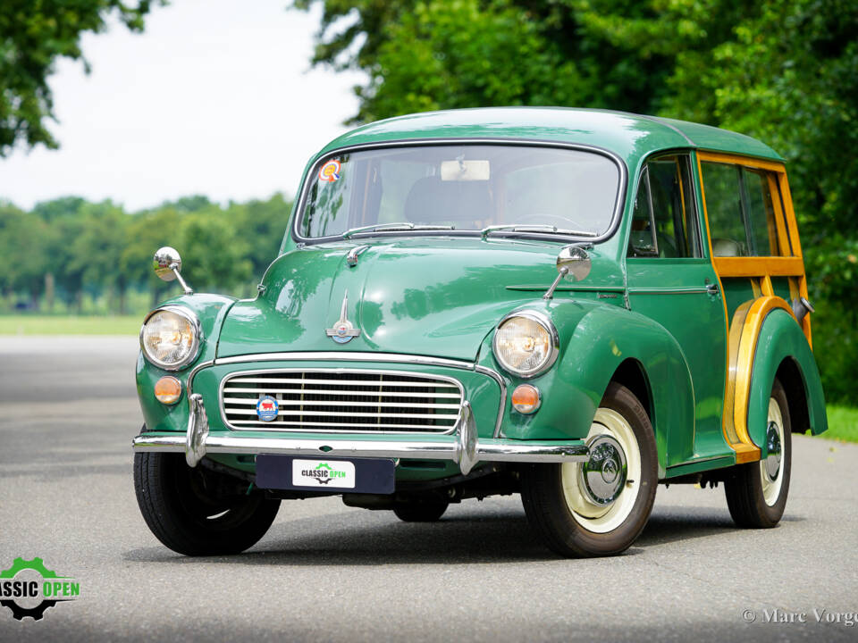 Image 17/43 of Morris Minor 1000 Traveller (1965)