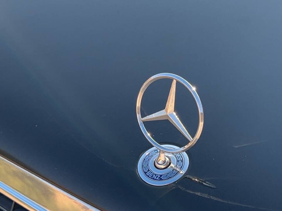 Image 53/80 de Mercedes-Benz 600 SEL (1993)