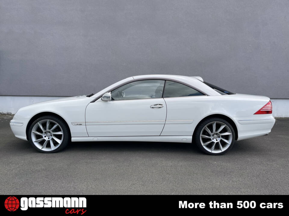 Immagine 5/15 di Mercedes-Benz CL 600 (2002)