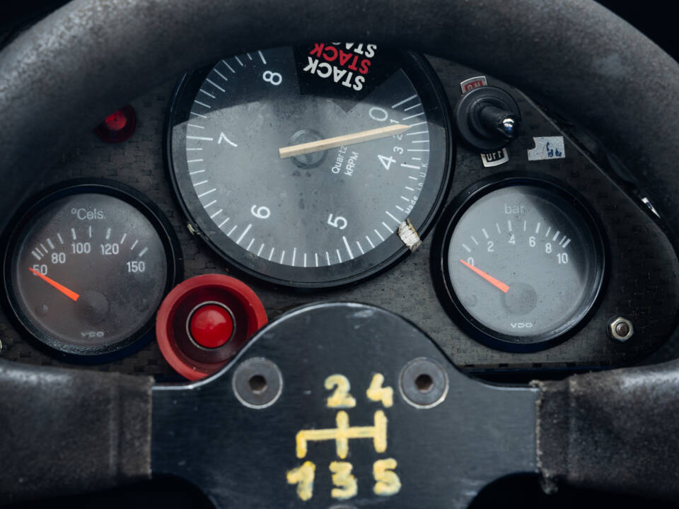 Image 48/64 of Dallara F392 Formula 3 (1992)