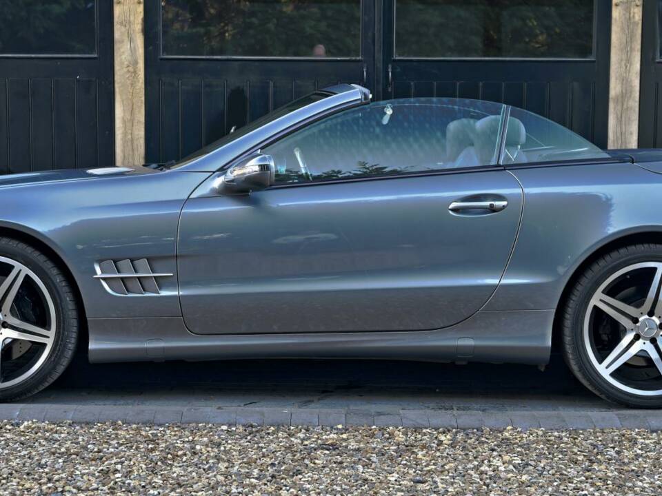 Imagen 6/50 de Mercedes-Benz SL 500 (2008)