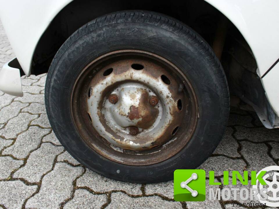 Bild 7/10 von Renault R 4 (1987)