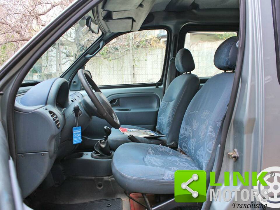 Afbeelding 9/10 van Renault Kangoo 1.9 D (1998)