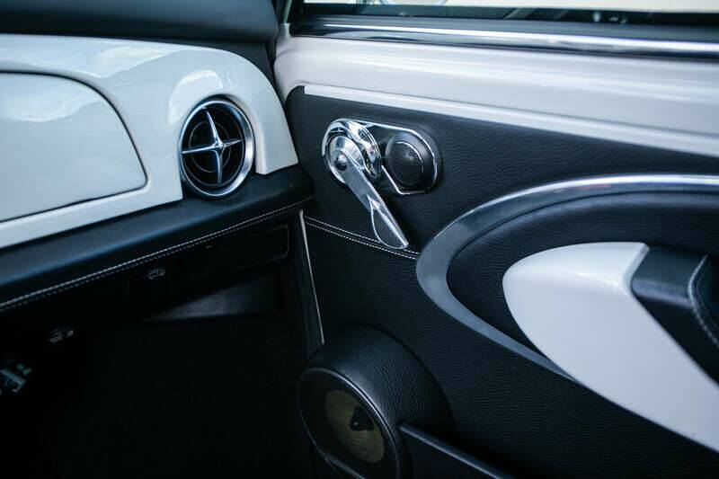 Bild 21/33 von Rover Mini 1.3i (1997)