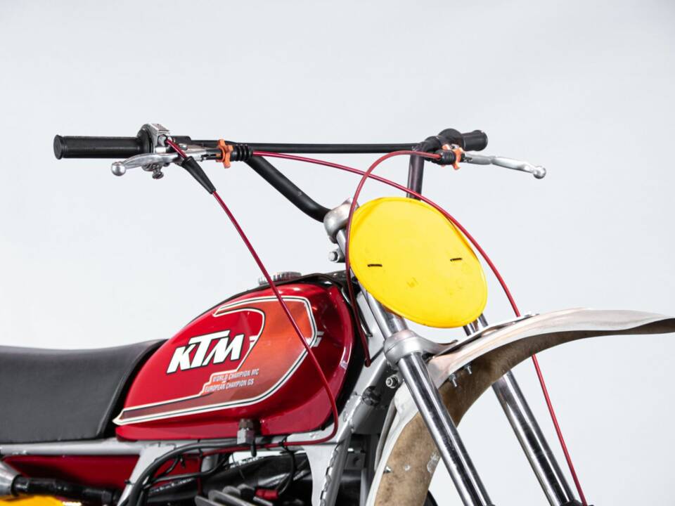 Bild 2/6 von KTM DUMMY (1975)
