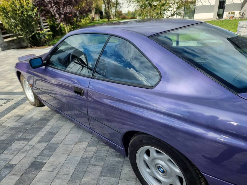 Bild 7/8 von BMW 850i (1992)