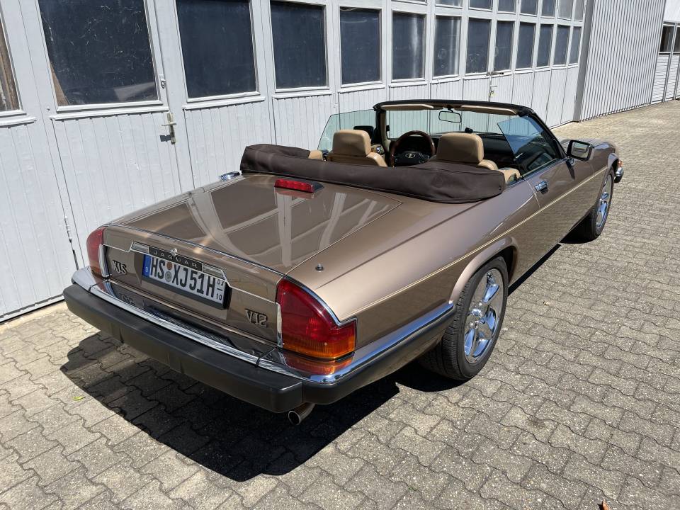 Bild 17/42 von Jaguar XJ-S Convertible (1989)