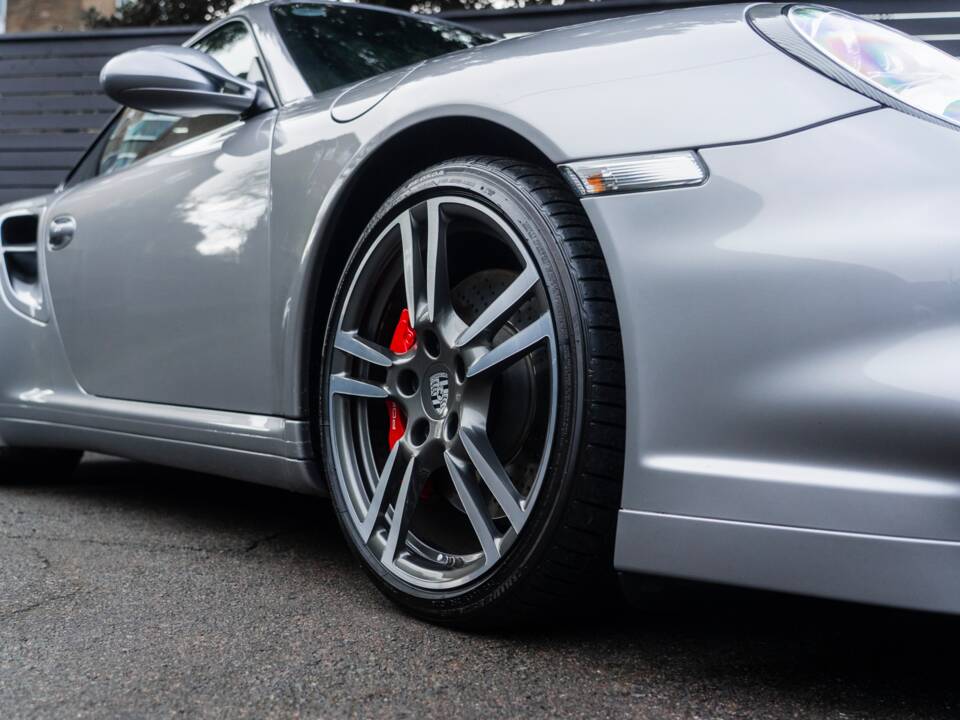 Bild 58/60 von Porsche 911 Turbo (2011)