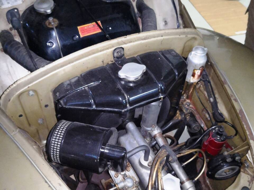 Image 16/20 of FIAT 500 C Giardiniera (1950)