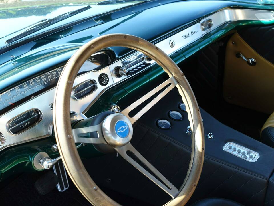 Image 10/42 of Chevrolet Bel Air Coupe (1958)