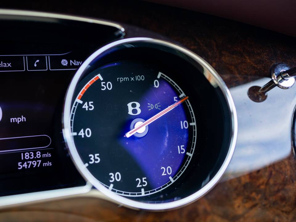 Bild 27/50 von Bentley Mulsanne (2011)