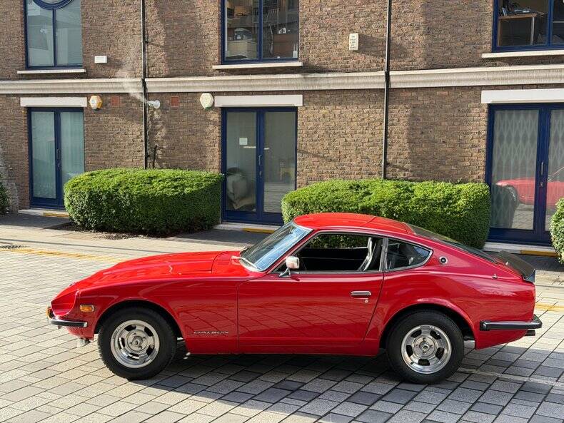 Image 33/50 of Datsun 240 Z (1972)