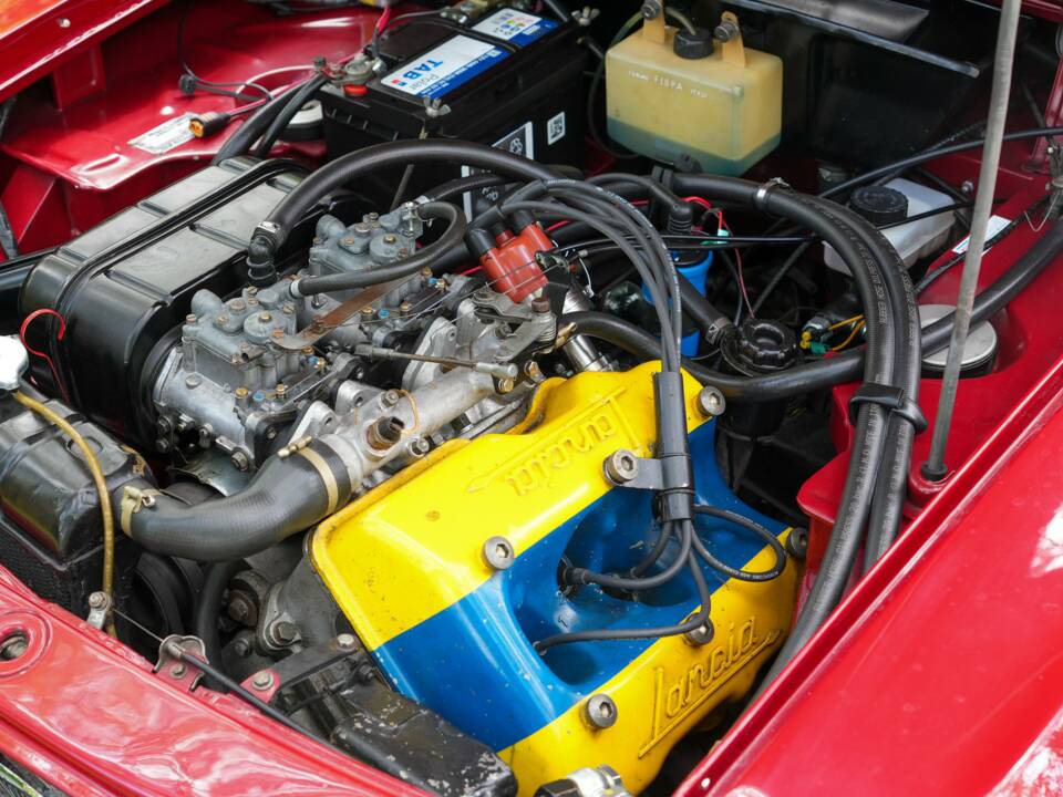 Image 30/36 of Lancia Fulvia Coupe HF 1.6 (1971)