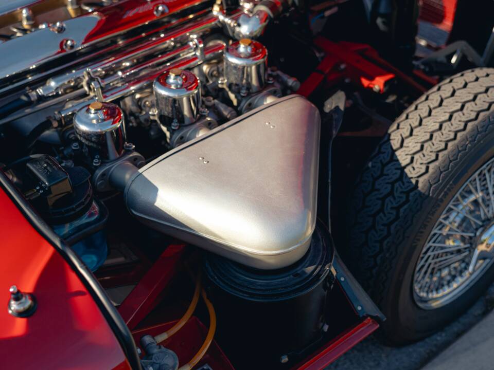 Bild 34/35 von Jaguar E-Type 3.8 (1963)