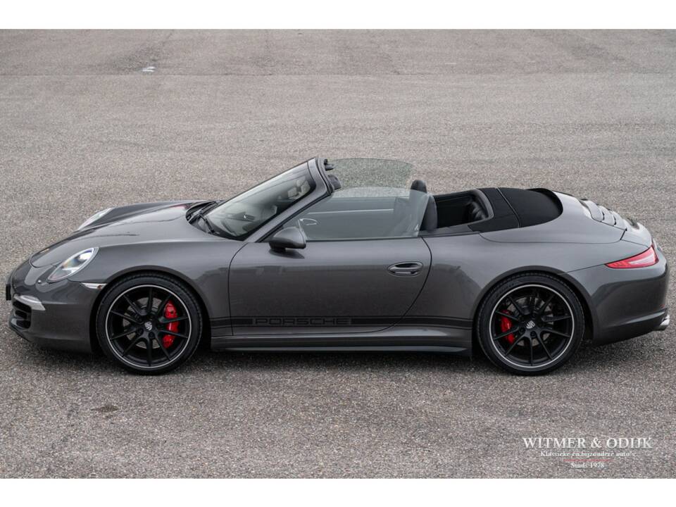 Immagine 19/46 di Porsche 911 Carrera 4S (2014)