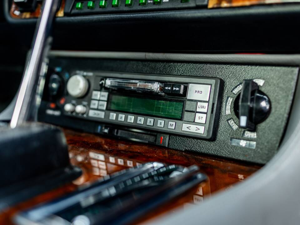Bild 42/49 von Jaguar XJ-S V12 (1986)