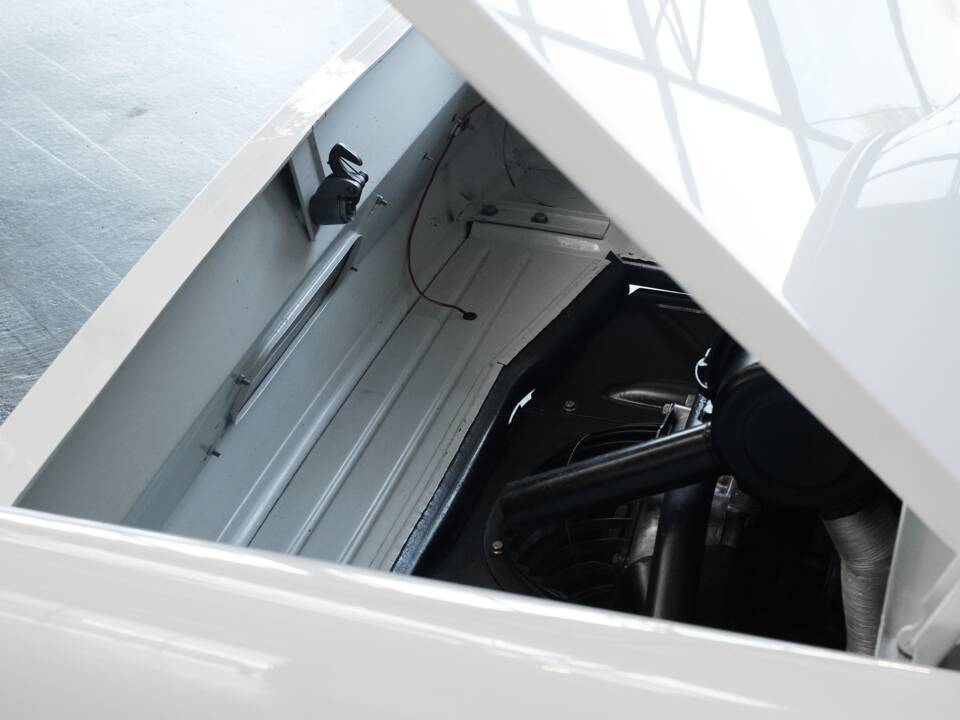 Image 46/50 of BMW 700 LS Luxus (1965)