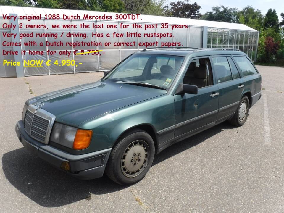 Image 4/12 de Mercedes-Benz 300 TD Turbo (1988)