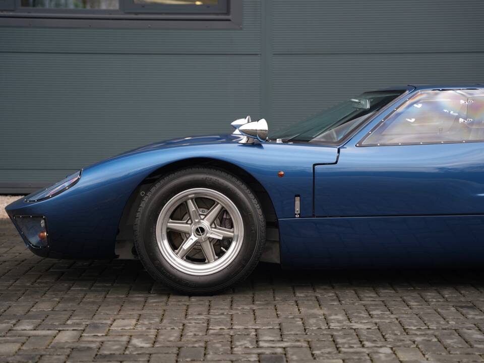 Bild 23/50 von Ford GT40 (2021)