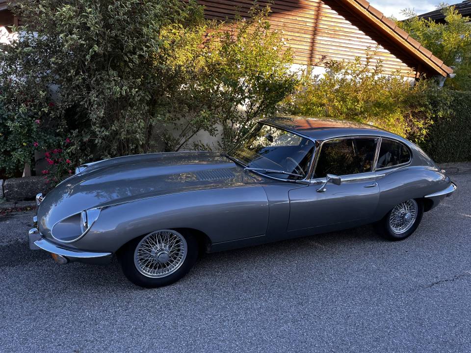 Bild 28/28 von Jaguar E-Type (2+2) (1968)