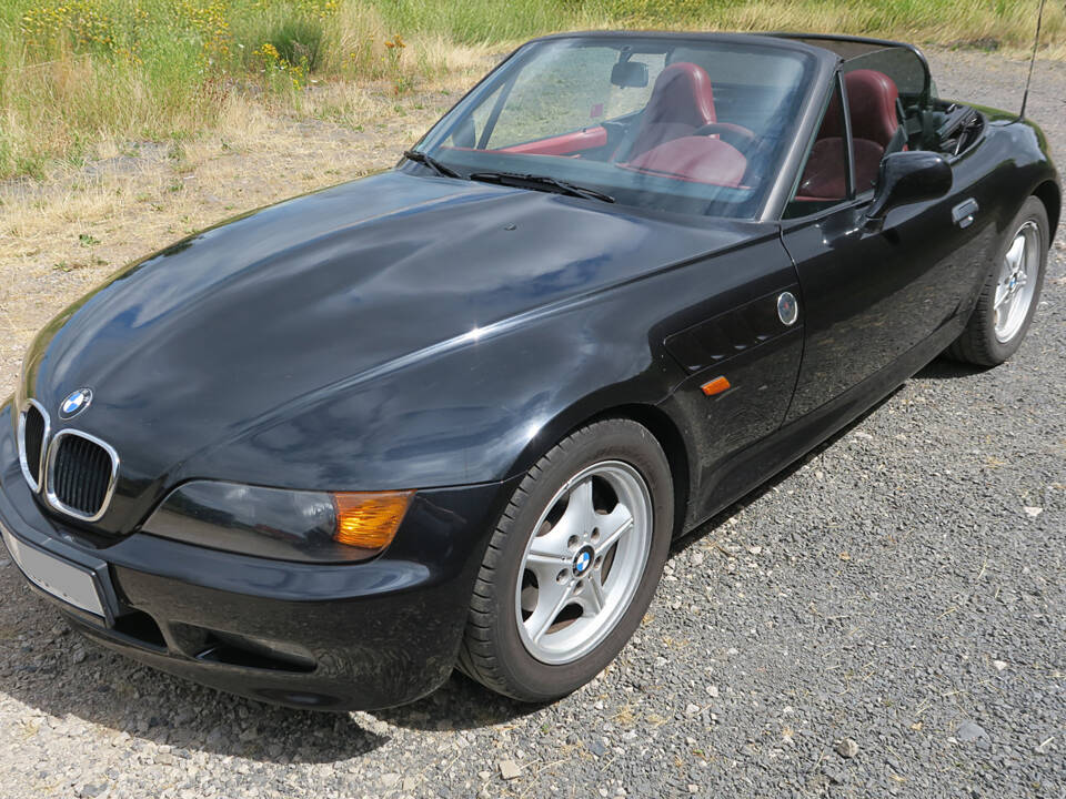 Image 10/15 de BMW Z3 1.8 (1997)