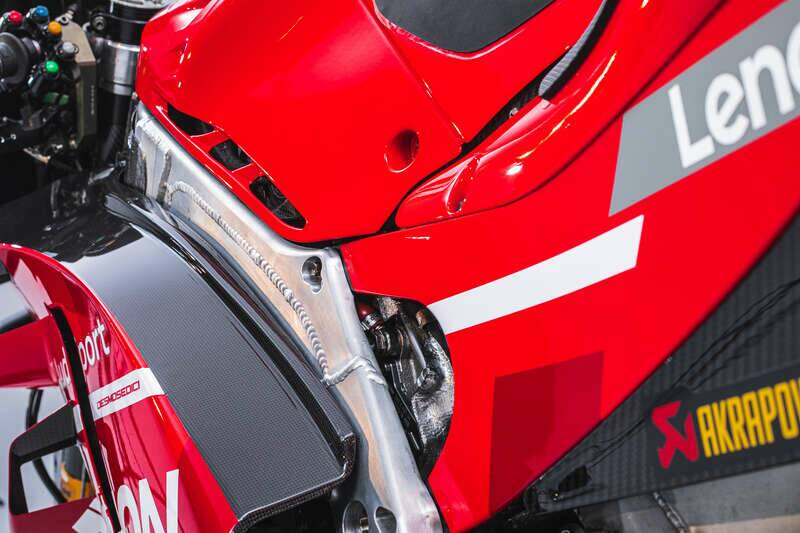 Bild 38/50 von Ducati DUMMY (2019)