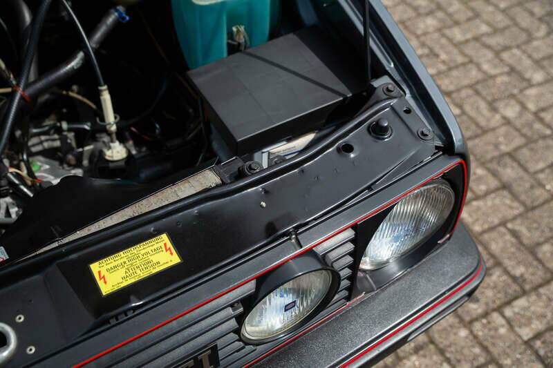 Bild 41/50 von Volkswagen Golf II GTi 1.8 (1986)