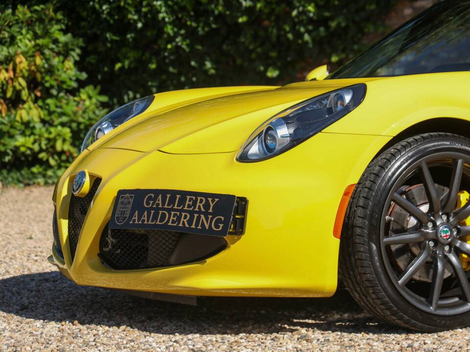 Image 18/50 of Alfa Romeo 4C Spider (2018)