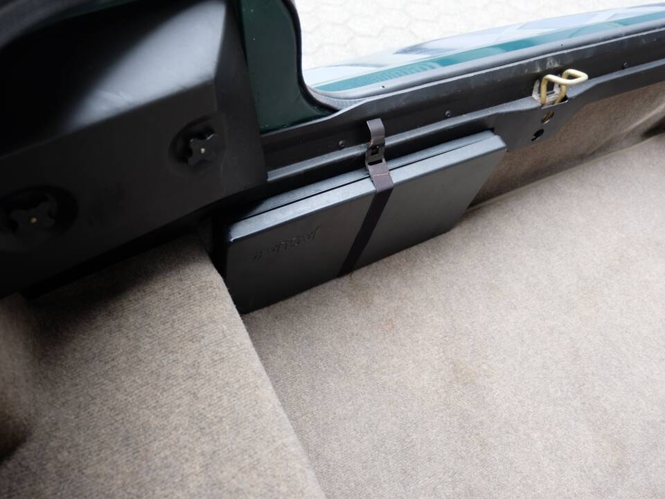 Image 66/77 de Jaguar XJ 40 (XJ-R) (1993)