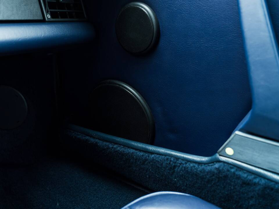 Afbeelding 24/61 van Porsche 911 Carrera 4 (1990)