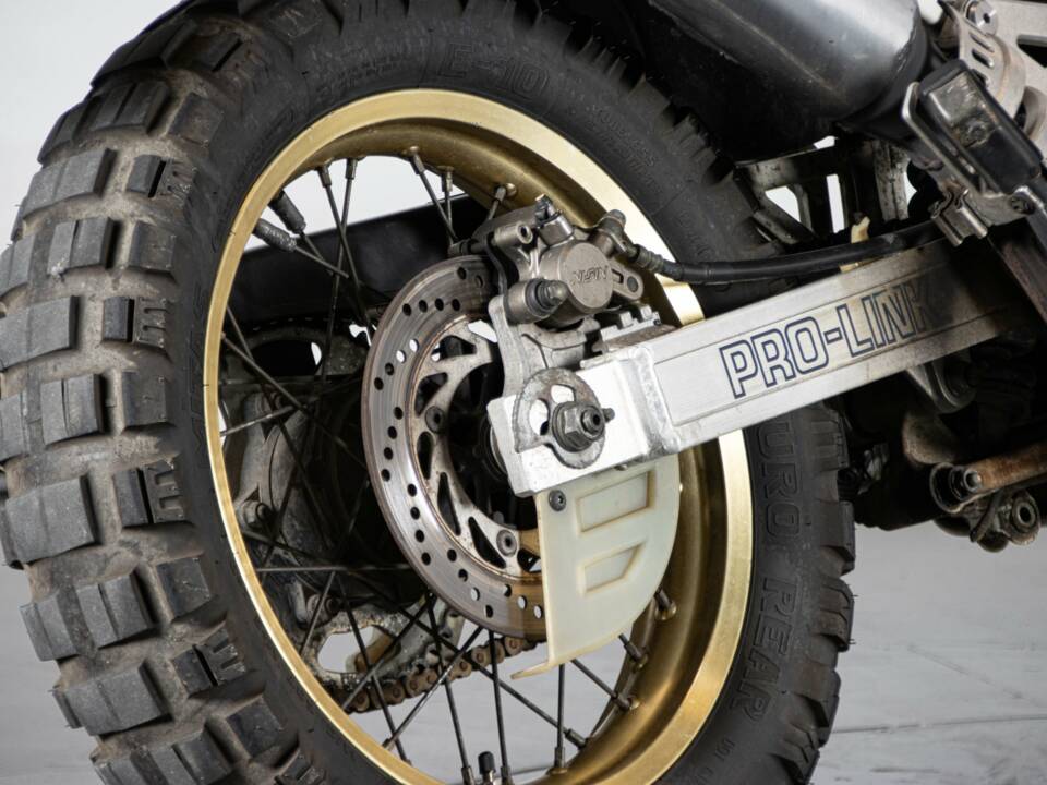 Bild 9/50 von Honda DUMMY (1989)