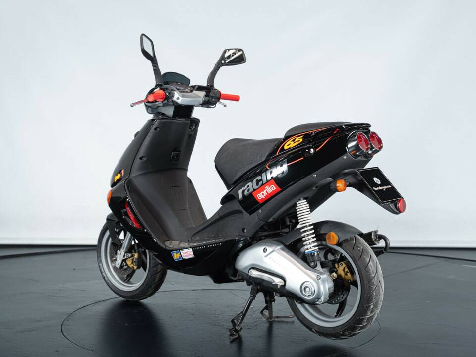 Imagen 8/23 de Aprilia SR 50 (1997)