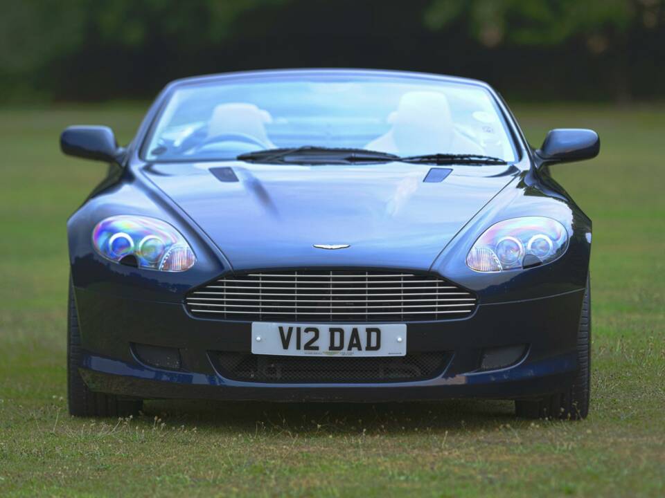 Image 4/50 of Aston Martin DB 9 Volante (2006)