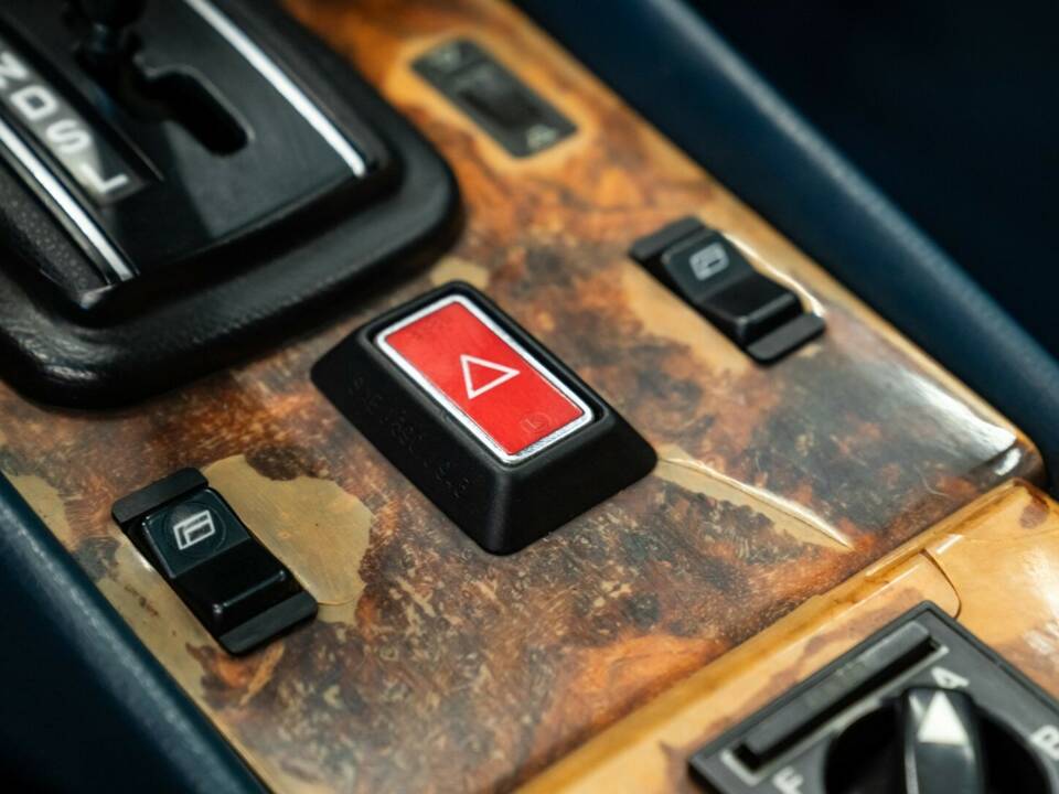 Bild 34/43 von Mercedes-Benz 450 SLC (1972)