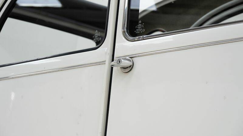 Immagine 15/15 di Citroën 2 CV 6 (1988)