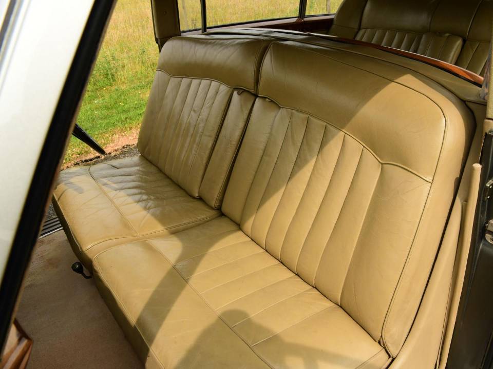 Image 18/50 de Bentley S 1 (1958)