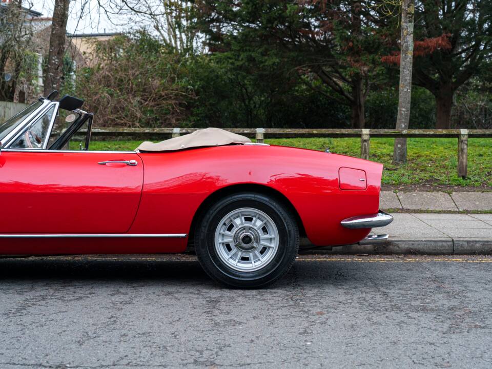 Image 15/28 of FIAT Dino Spider (1968)