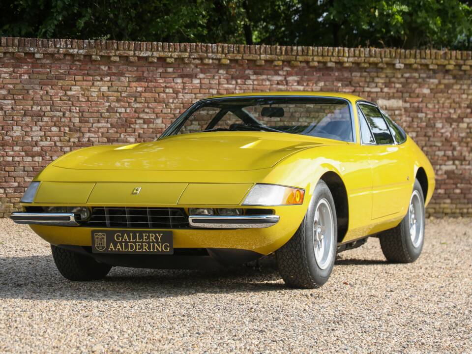 Obraz 12/50 pojazdu Ferrari 365 GTB/4 Daytona (1971)