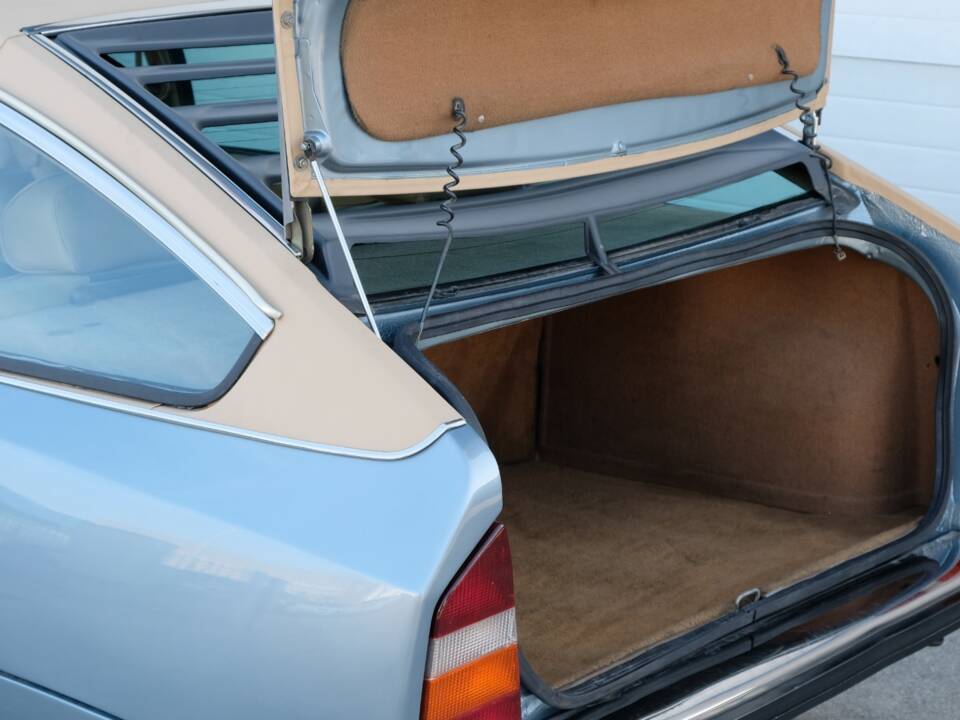 Image 55/69 of Citroën CX 25 Prestige (1984)