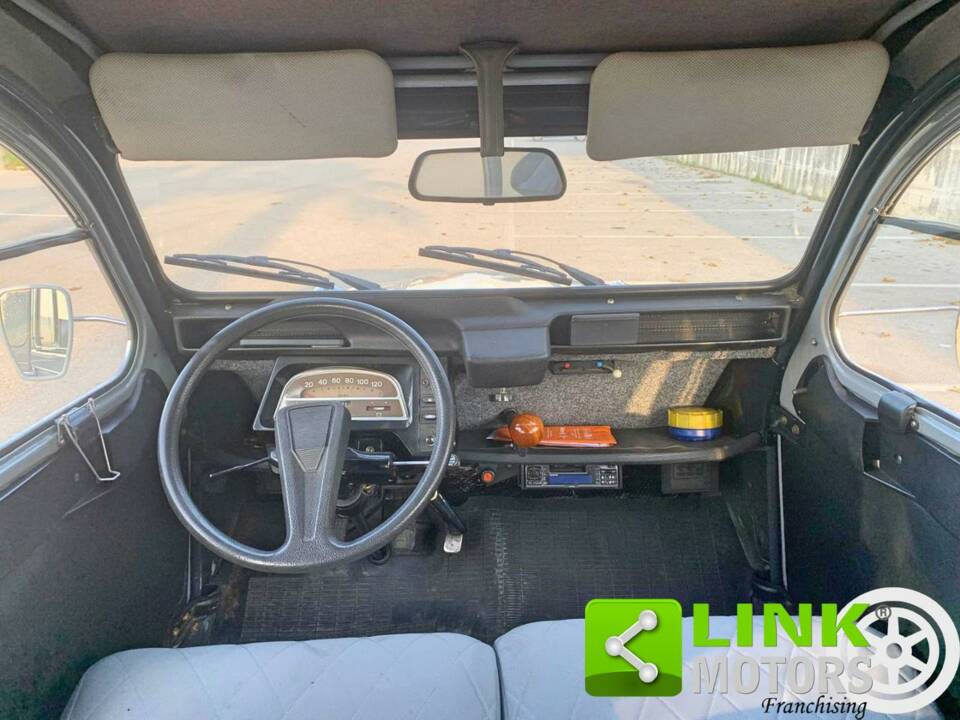 Image 2/10 of Citroën 2 CV 6 Charleston (1986)