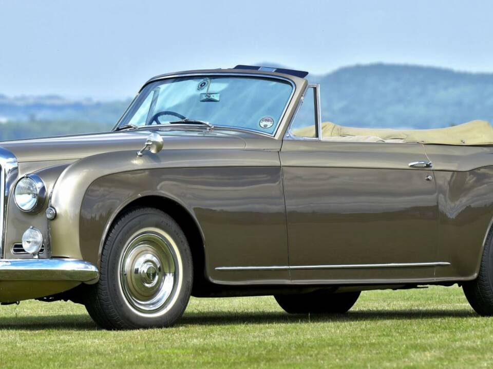 Bild 3/50 von Bentley S 1 Continental Drophead Coupé (1958)