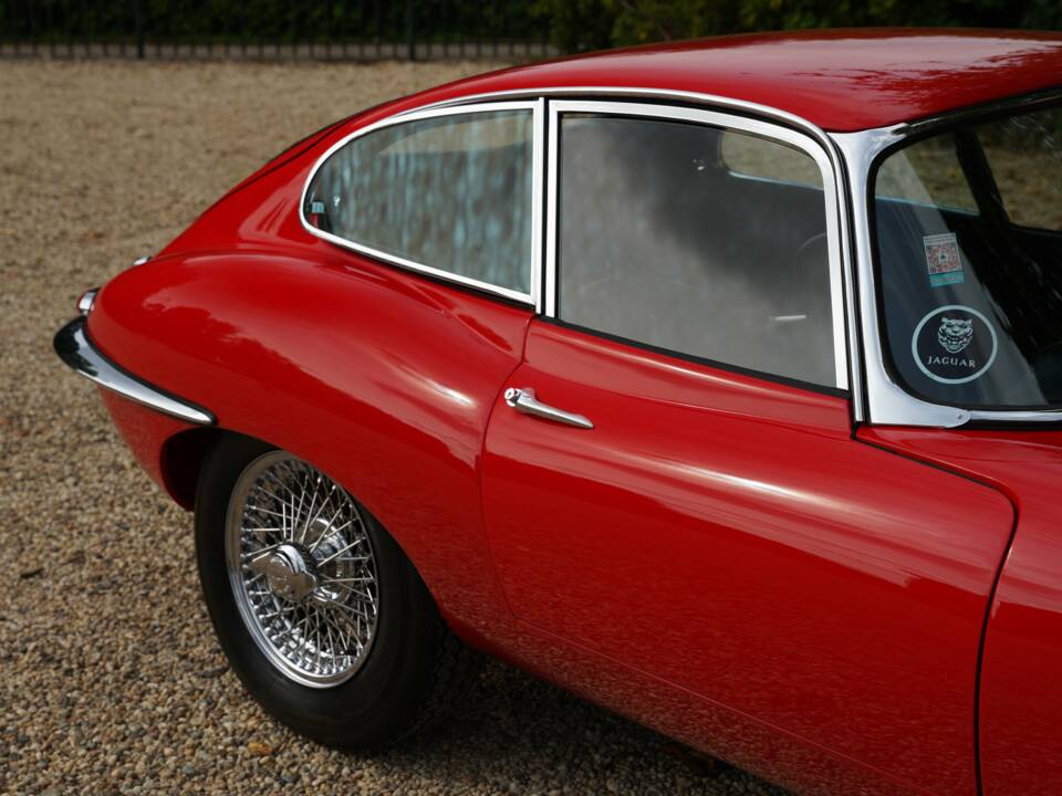 Afbeelding 41/50 van Jaguar E-Type 3.8 (1963)