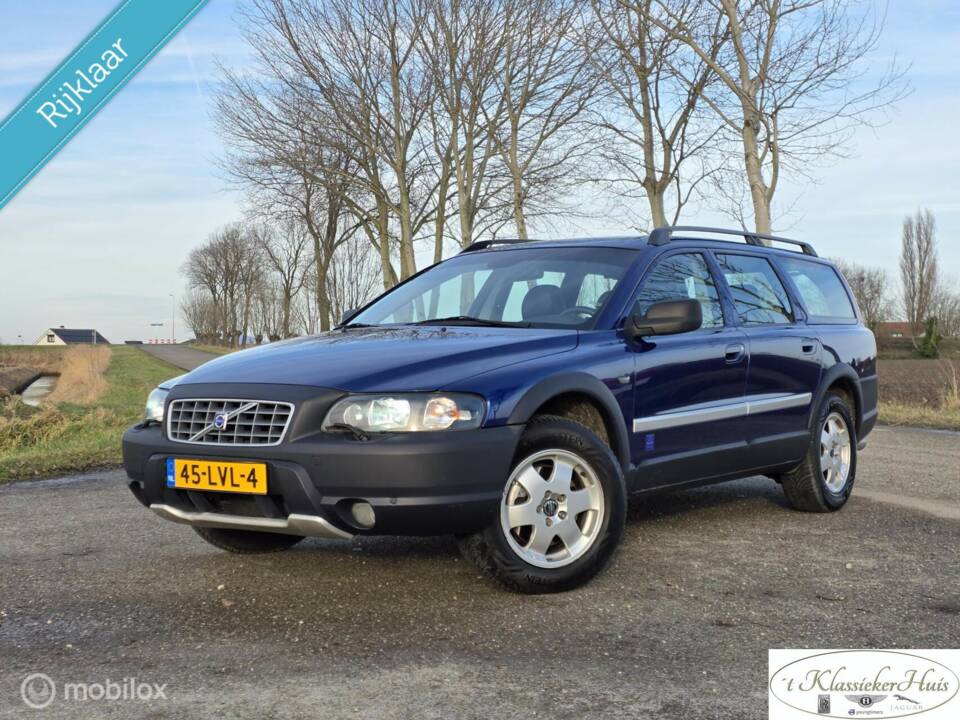 Bild 1/33 von Volvo V 70 2.4 (2002)