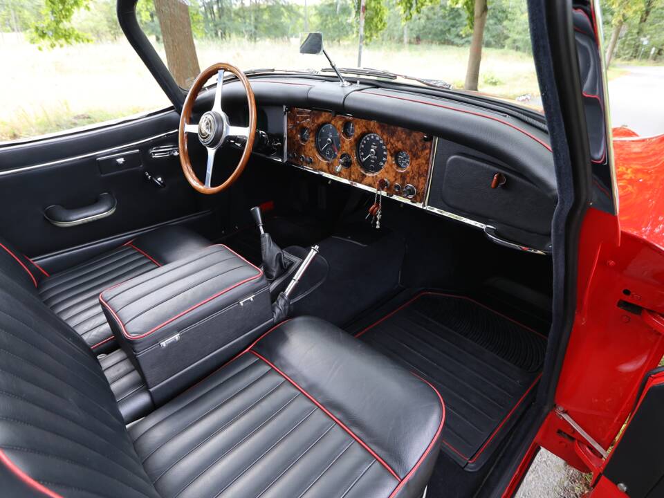 Bild 19/39 von Jaguar XK 150 3.4 S OTS (1959)