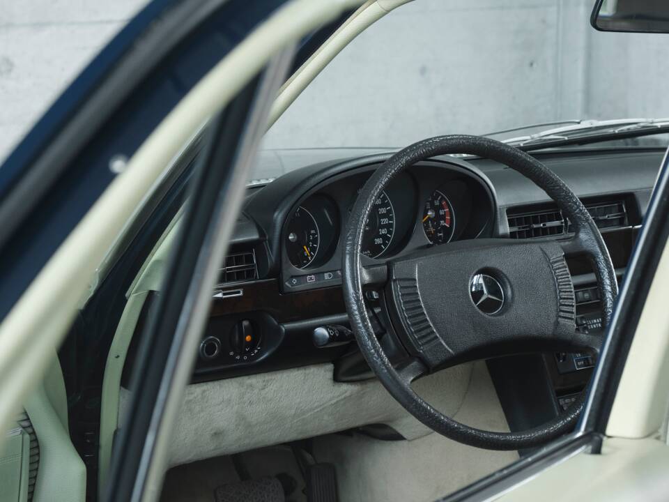 Imagen 39/50 de Mercedes-Benz 450 SEL 6,9 (1979)