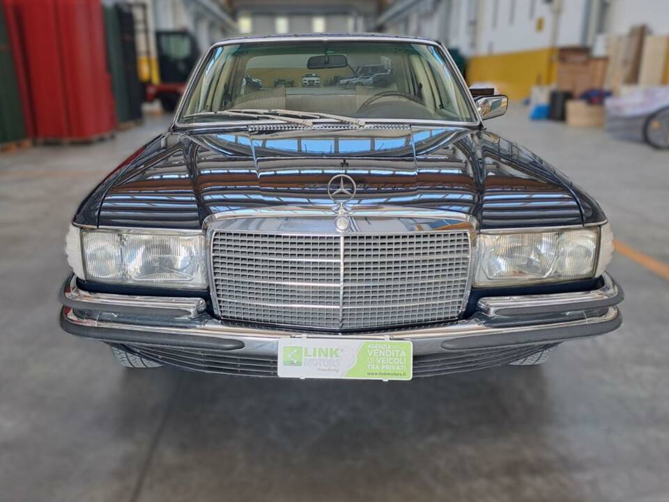 Bild 12/47 von Mercedes-Benz 280 SE (1976)